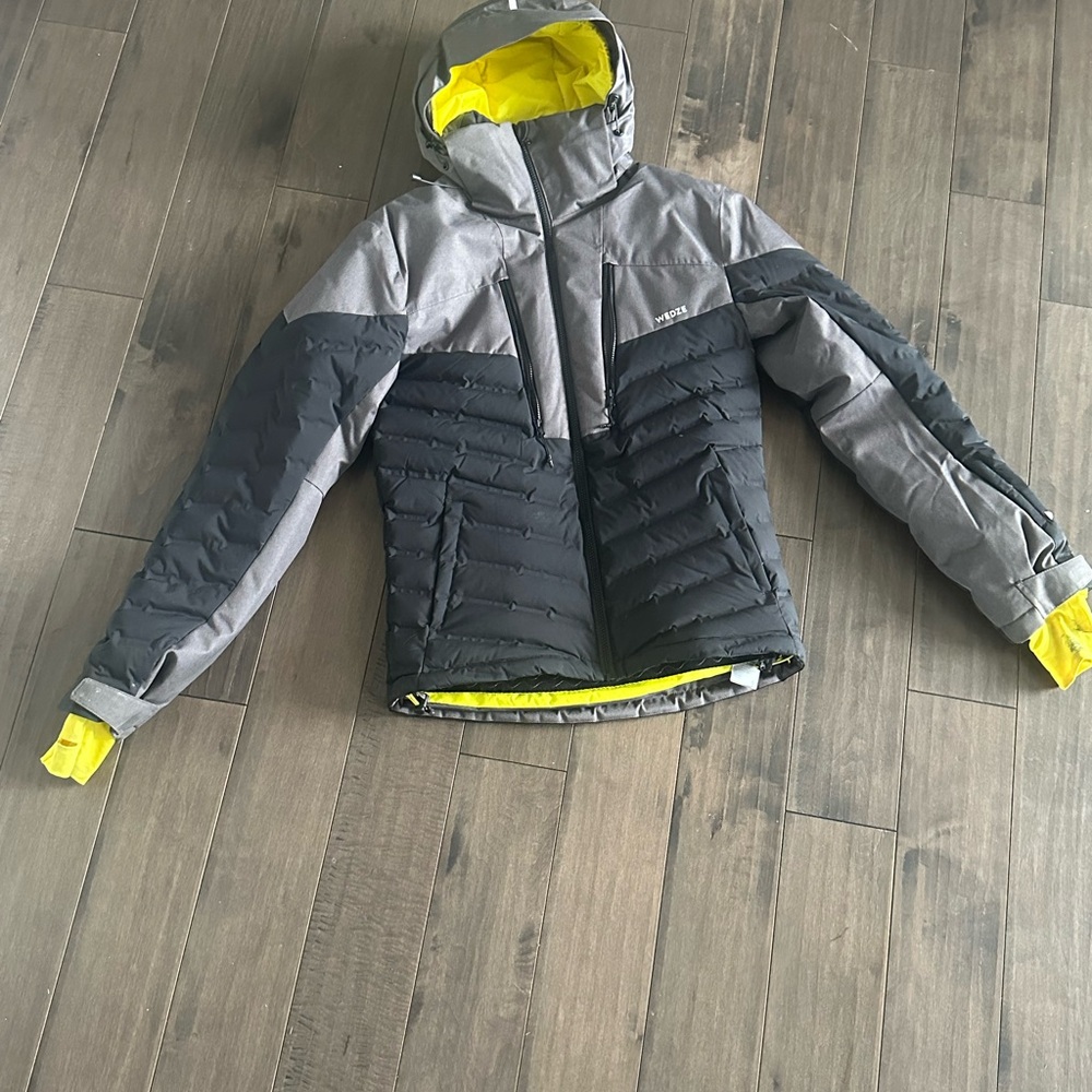 Men's Performance Jacket in Black and Gray with Yellow Accents